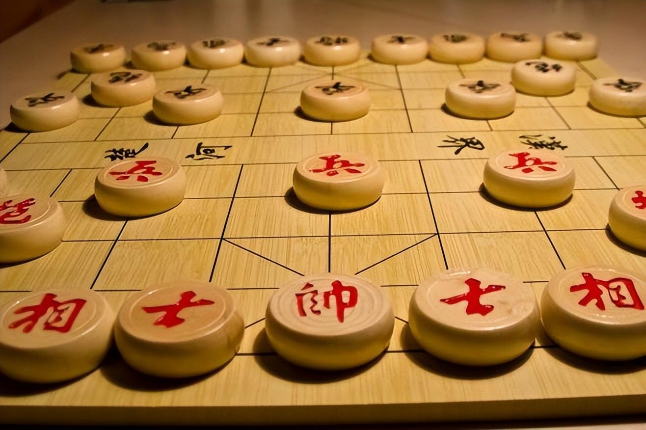 象棋是谁发明的(相传中国象棋是韩信发明的)