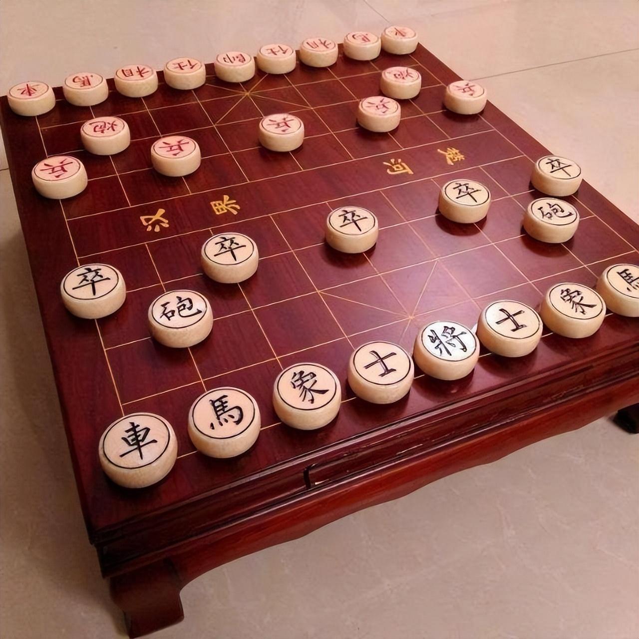 象棋是谁发明的(相传中国象棋是韩信发明的)