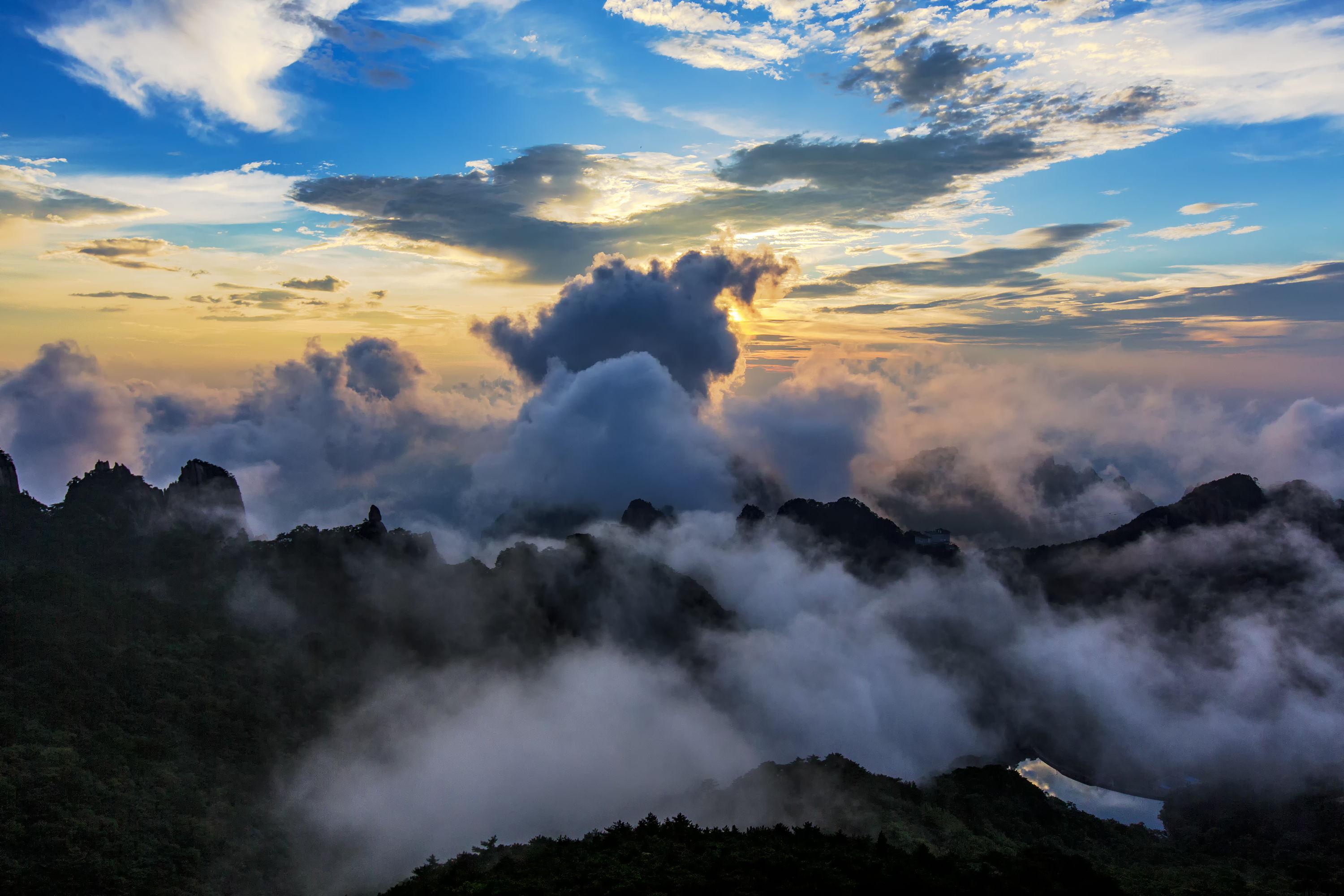 黄山景点介绍(黄山市天下第一奇山)