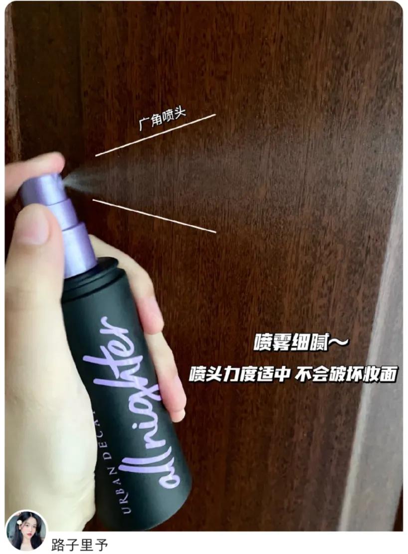 彩妆单品(女生必入的彩妆单品有哪些？超级经典、好用的那种)