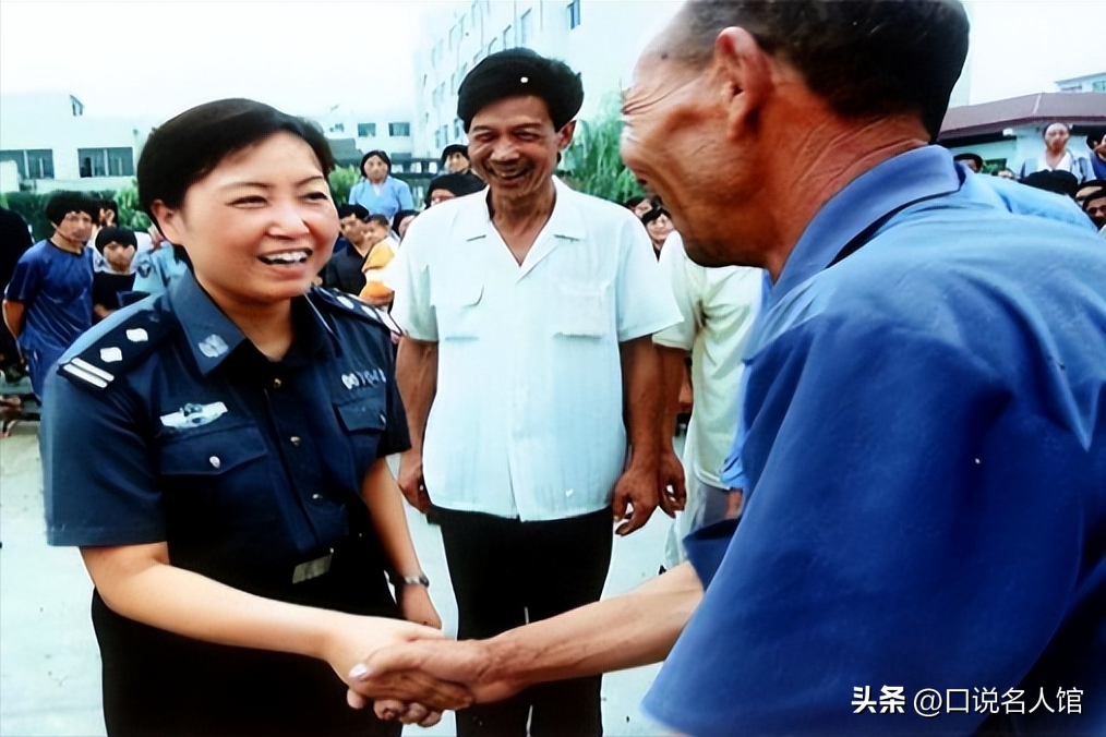 任长霞的故事(“警界女神警”任长霞意外身亡，丈夫四年后也去世)