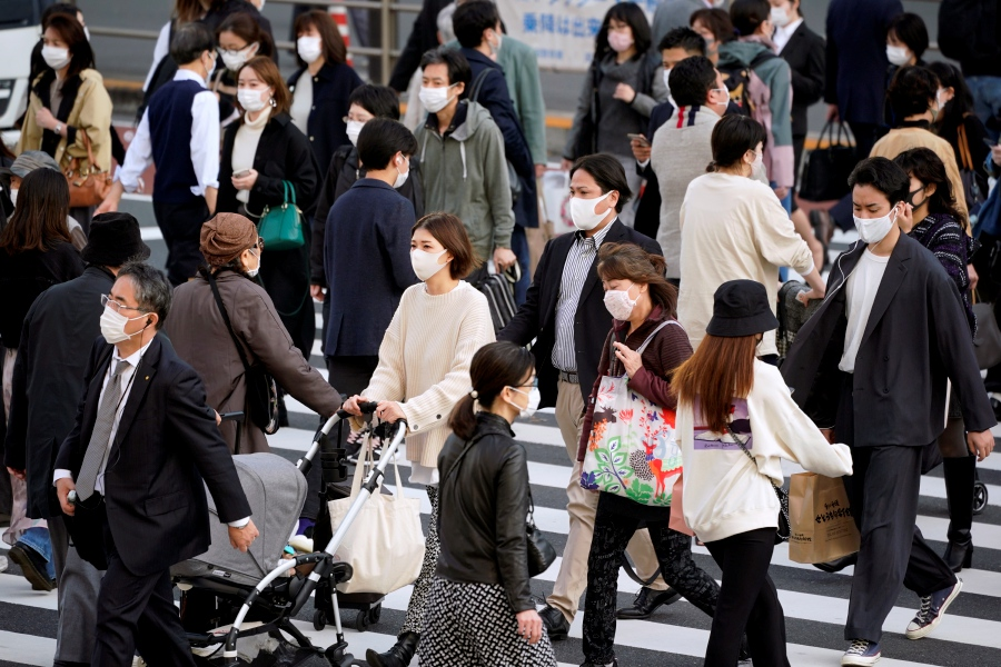 黑市捐精(日本出现“用精荒”：黑市有人一年捐精上百次，有几十个孩子)