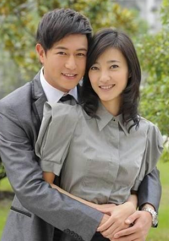 陈键锋王丽坤结婚照(陈键锋王丽坤结婚照 陈键锋王丽坤什么关系)