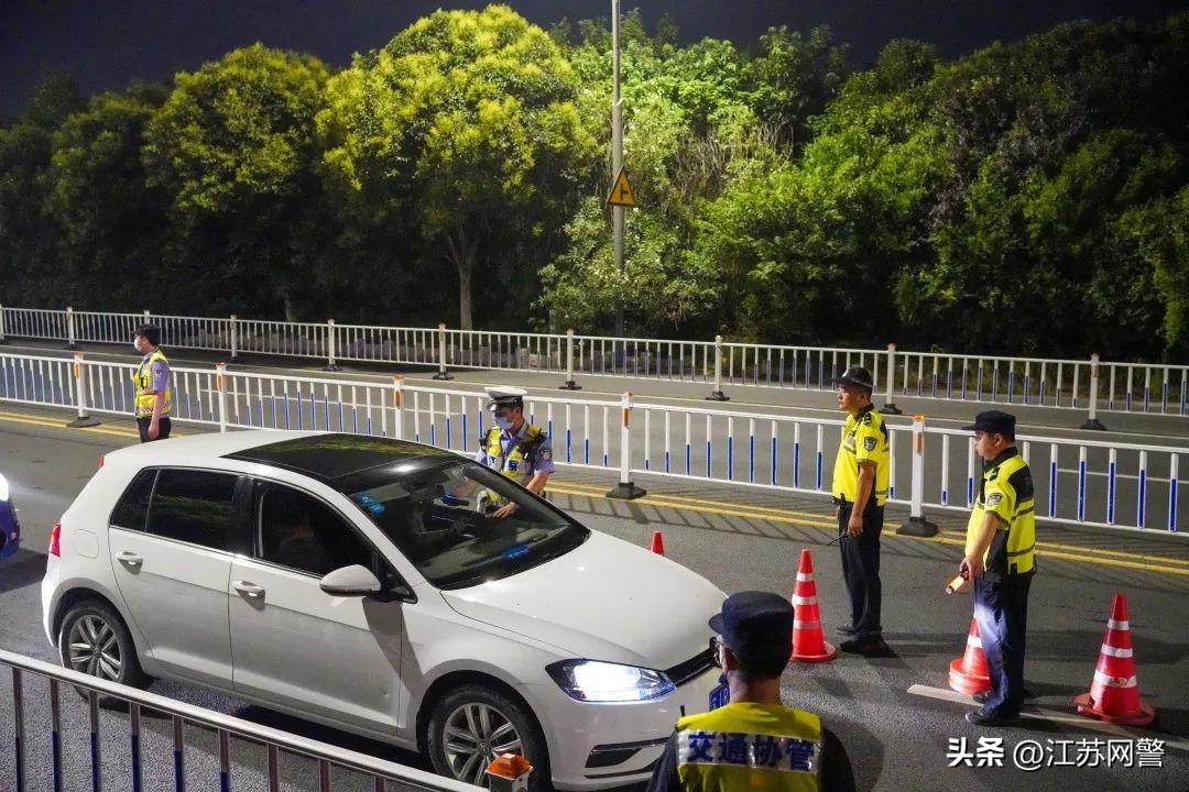 零点风暴(江苏盐城：铁拳利剑！“零点风暴”3号行动雷霆出击！)