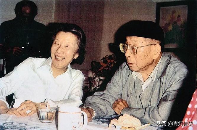 张闾瑛(张闾瑛：张学良长女，拒嫁豪门，甘愿嫁布衣，今106岁仍健在)