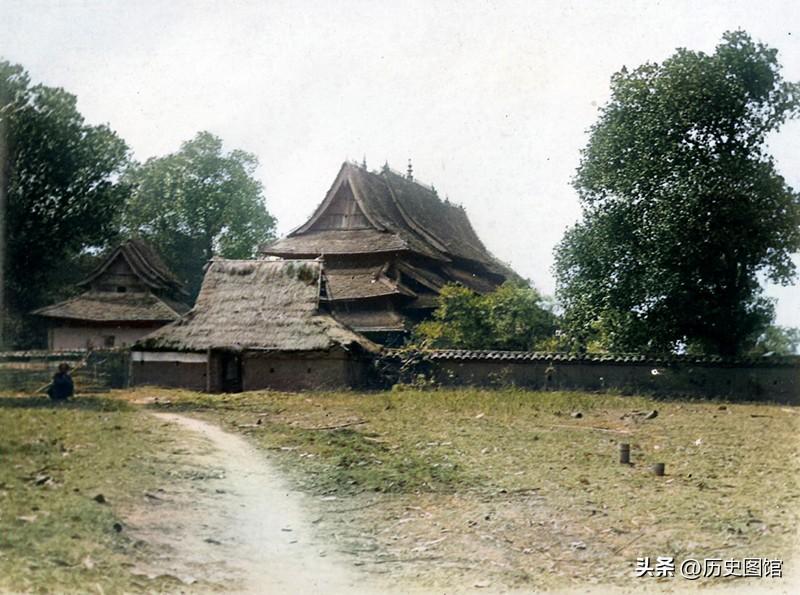 100年前的云南(老照片：120年前的云南，山川河流美如画，亚洲象与人和谐相处)