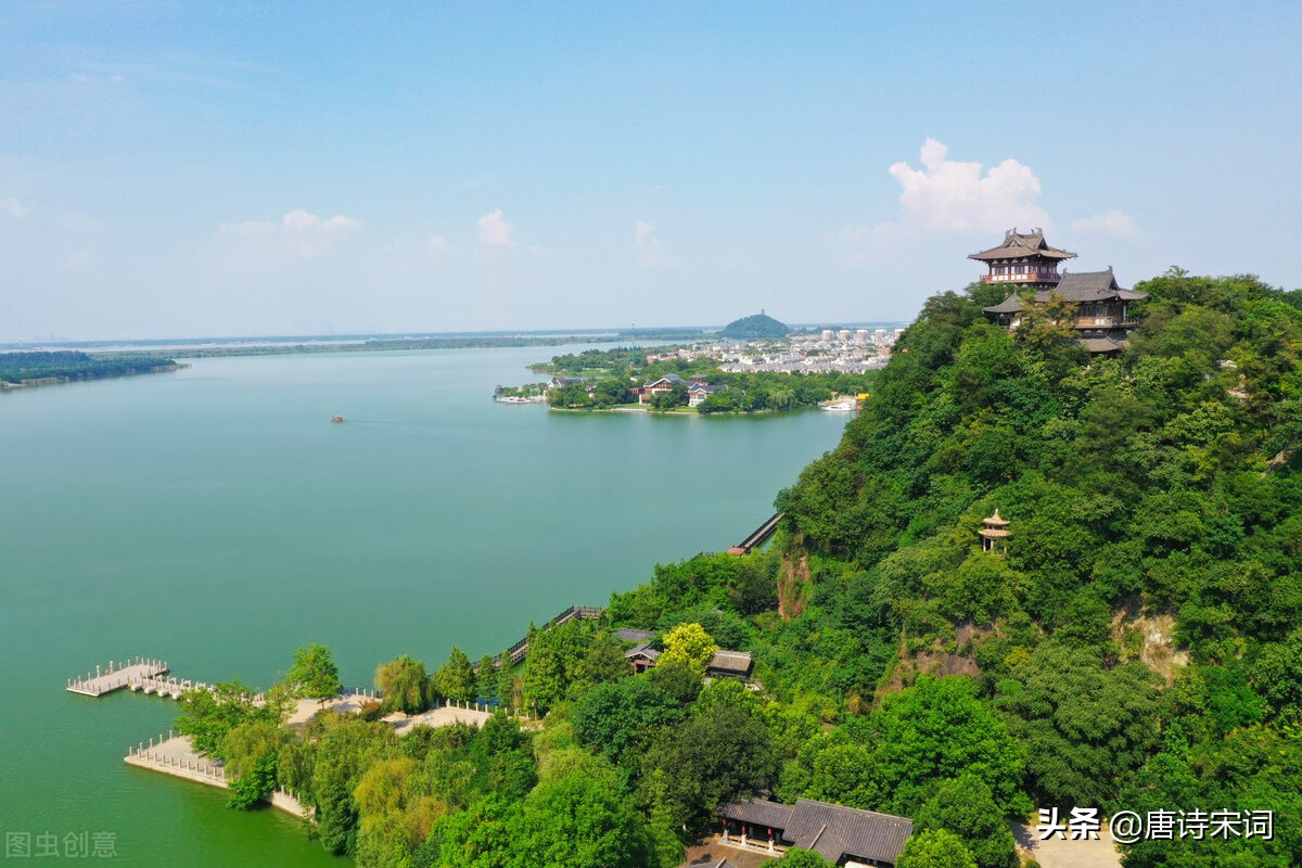 王湾《次北固山下》——由日出引发的奇特感受