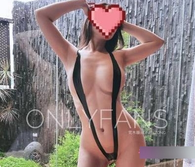 onlyfans二胎妈妈（荒木薇），婚后拍摄大尺幅写真引争议【23V，3.4G】